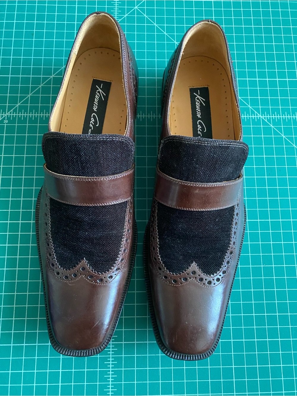 Kenneth Cole Two-Tone Brown Leather & Dark Brown Velvet Slip-On Loafers